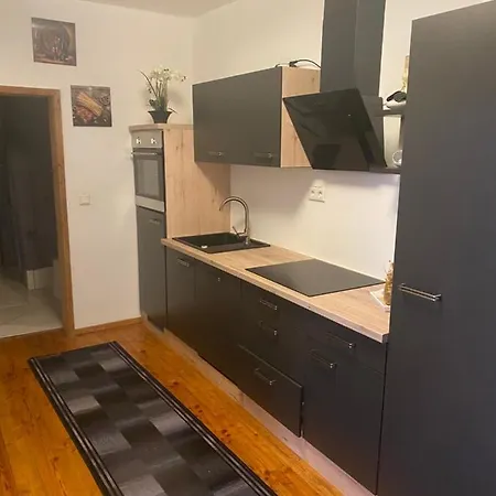 Bei Pepe Nero. 3* 장크트푈텐