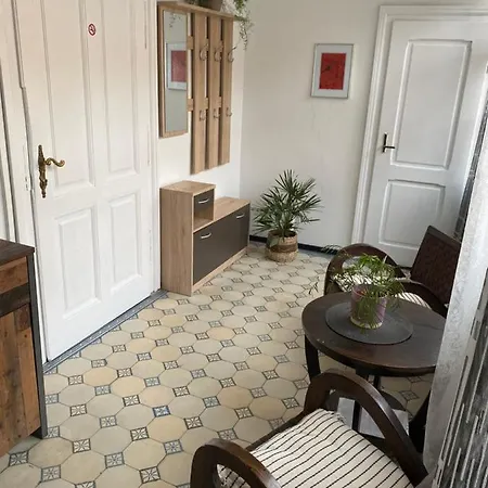 Bei Pepe Nero. 3* 장크트푈텐